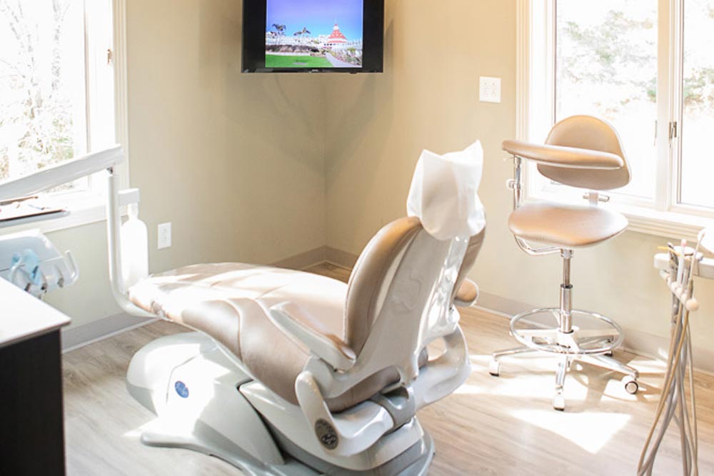 Lindenwoods Dental Office in Kalamazoo - Patient Room